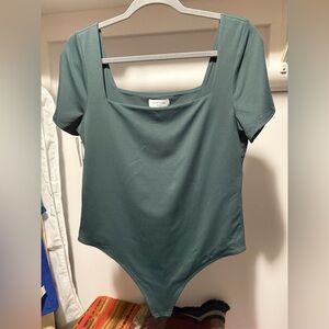 Aritzia Contour Bodysuit - Extra Large